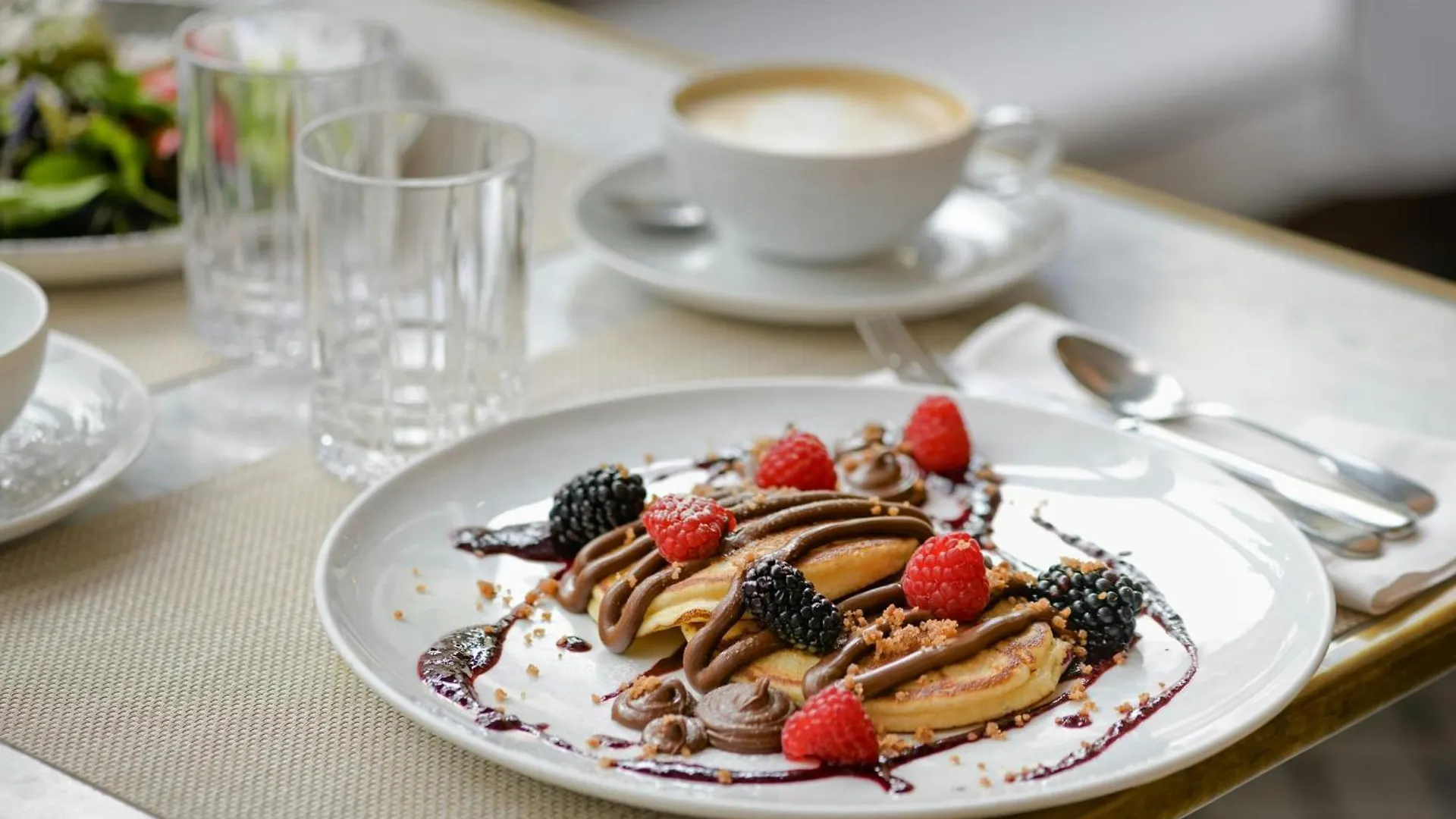 Cotton House Hotel, Autograph Collection Barcelona 5*,