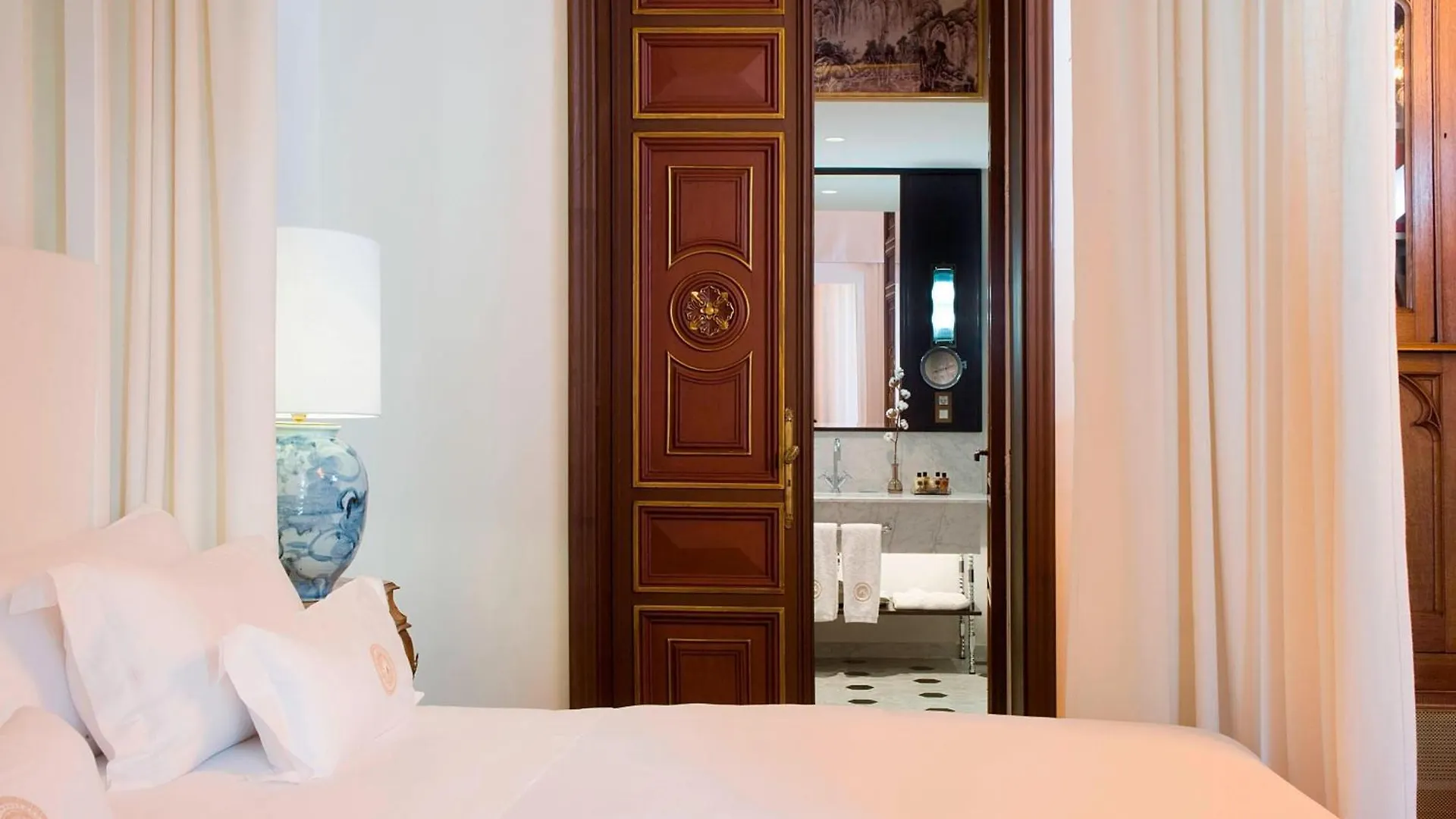 Cotton House Hotel, Autograph Collection Barcelona